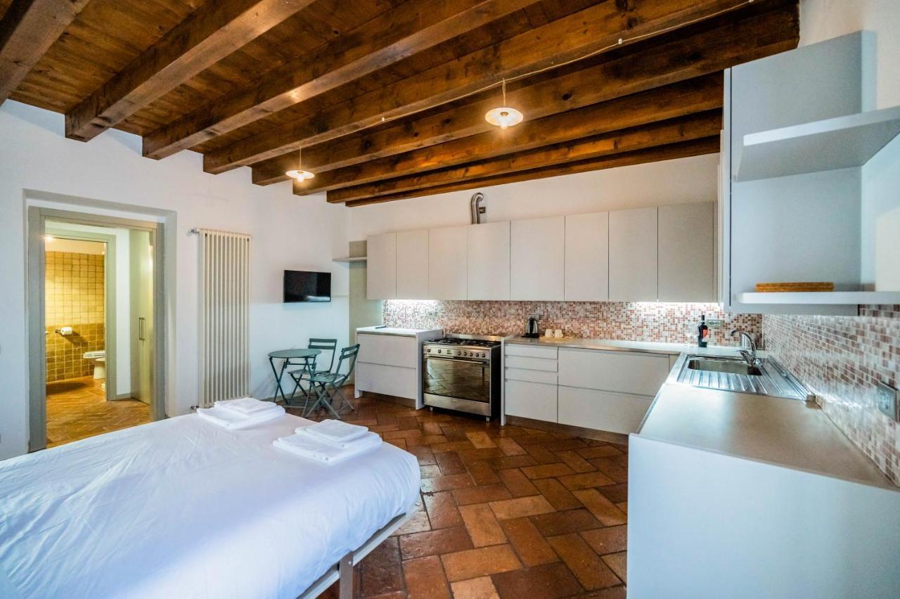 Casa Viola Apartment Bergamo Exterior photo